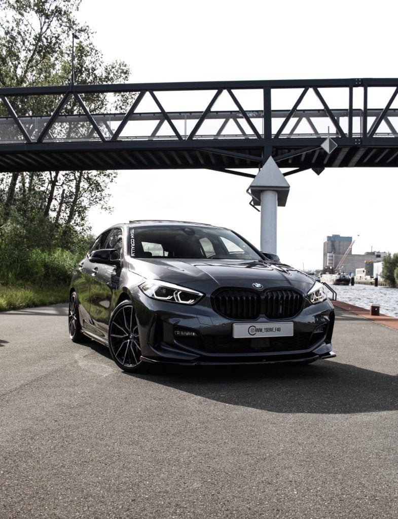 BMW 1-Serie 118i 140pk Aut 2020 Grijs, 15 km/l, Particulier, 3 cilinders, Zilver of Grijs