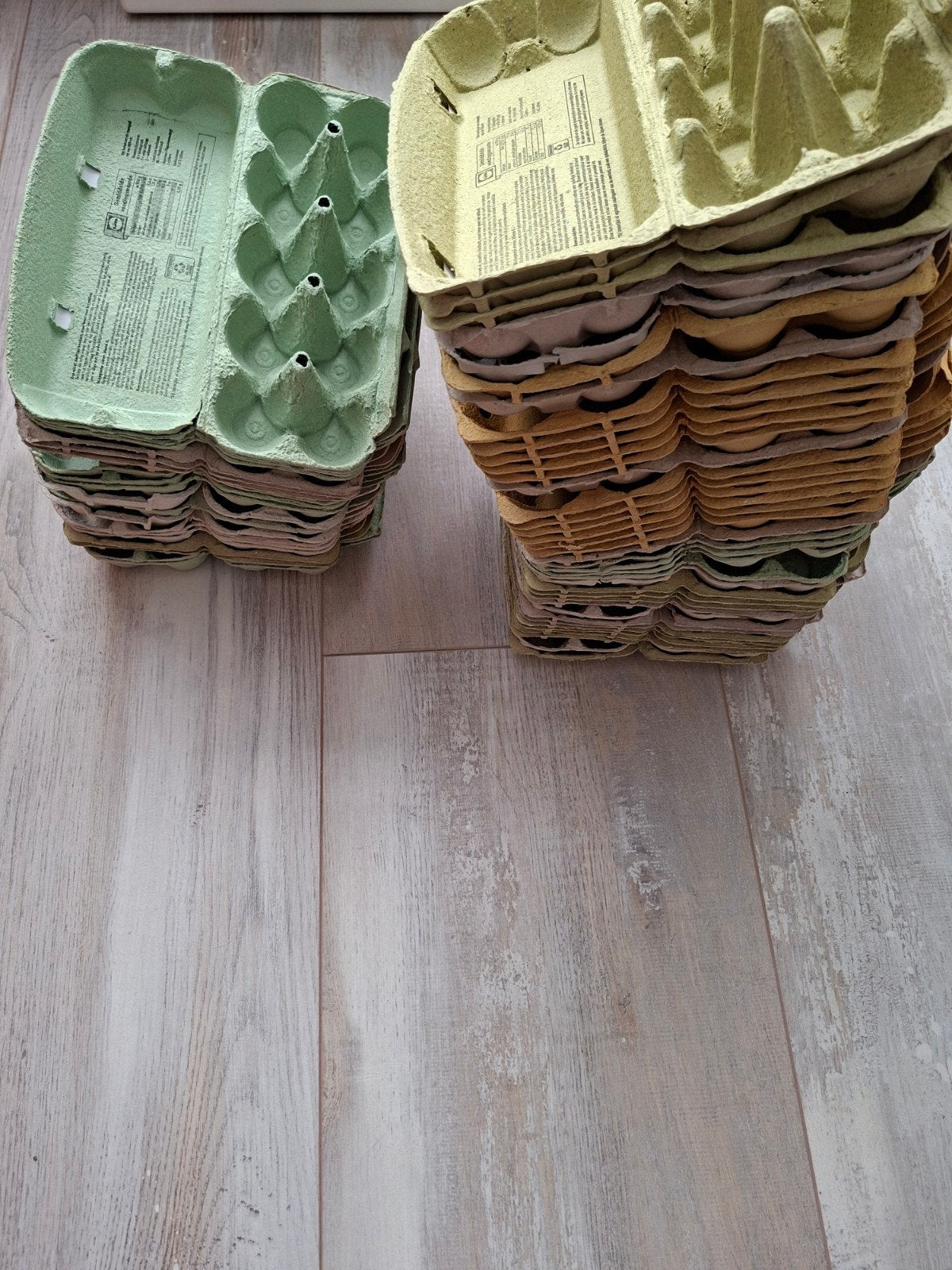 Eierdozen, Ophalen