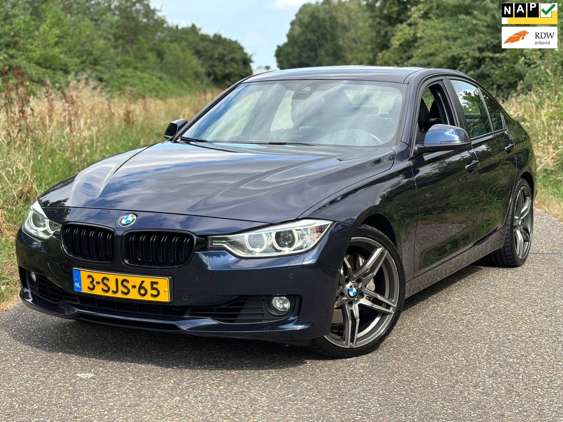BMW 3-serie 335i High Executive Aut/Leder/Navi Head up/, Automaat, Achterwielaandrijving, Gebruikt, Blauw