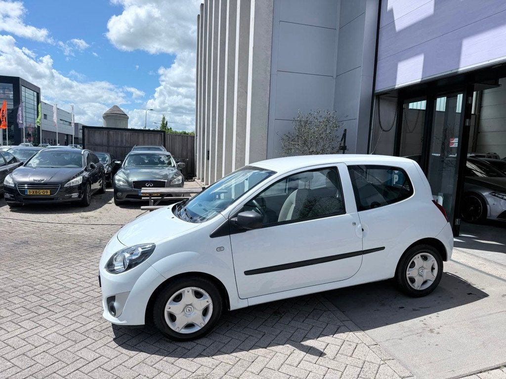 Renault Twingo 1.2-16V Authentique AIRCO! 2E EIG! NAP! INRUI, 839 kg, Gebruikt, Zwart, 4 cilinders