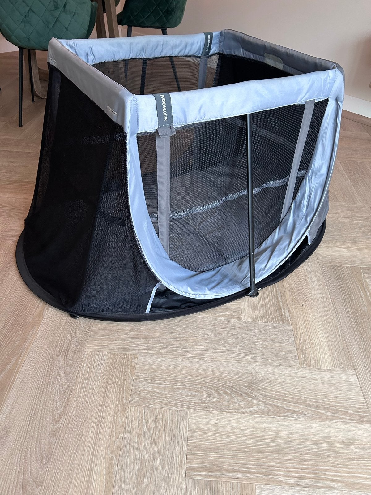 Aeromoov Reisbedje - Lichtgewicht babybed, Kinderen en Baby's, Ophalen, Zo goed als nieuw, Reisbedje