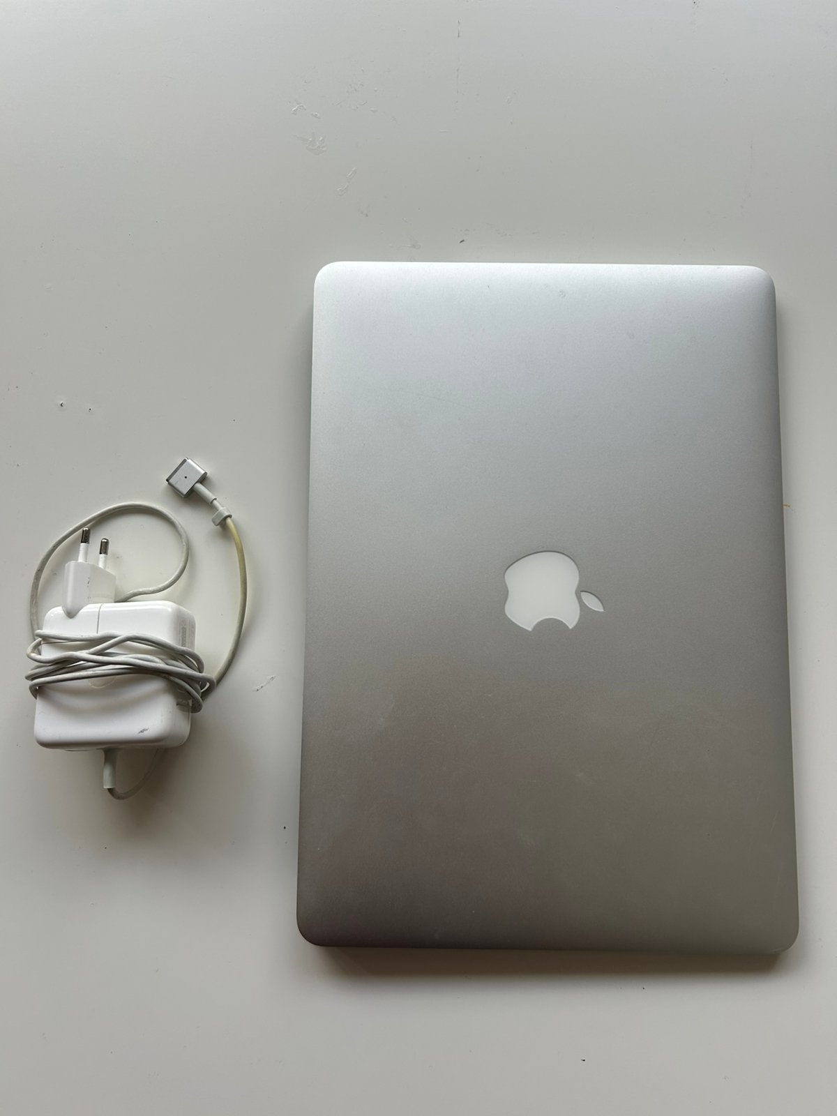 MacBook Air 13-inch, 13 inch, Minder dan 2 Ghz, Ophalen of Verzenden, Zo goed als nieuw