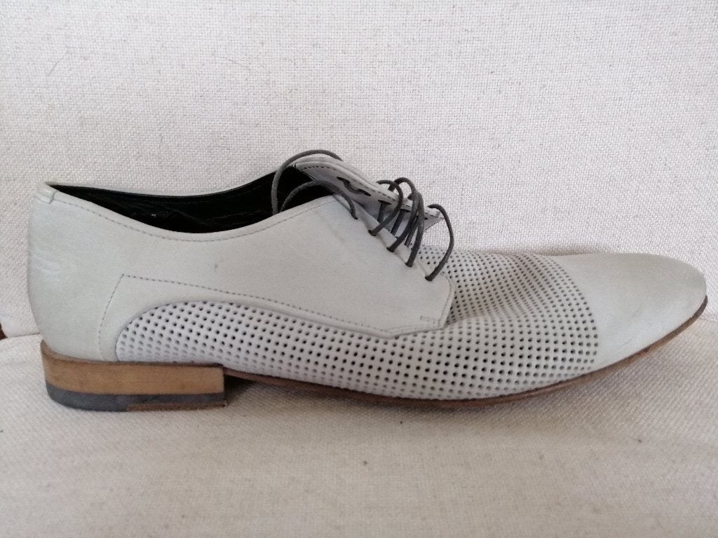 HUGO by Hugo Boss brogues schoenen licht grijs maat 40, Kleding | Heren, Overige kleuren, Ophalen of Verzenden, Zo goed als nieuw