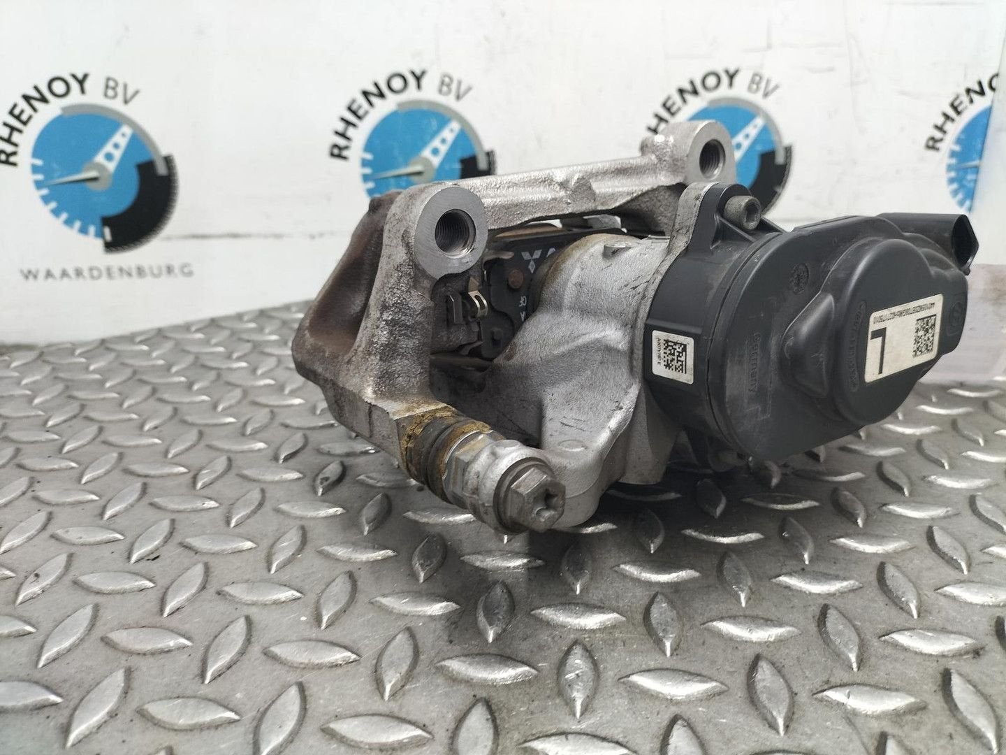 RENAULT MEGANE E-TECH EV60 (BNJ1) REM KLAUW 440005849R 2024, Ophalen of Verzenden, Gebruikt, Stiba lid