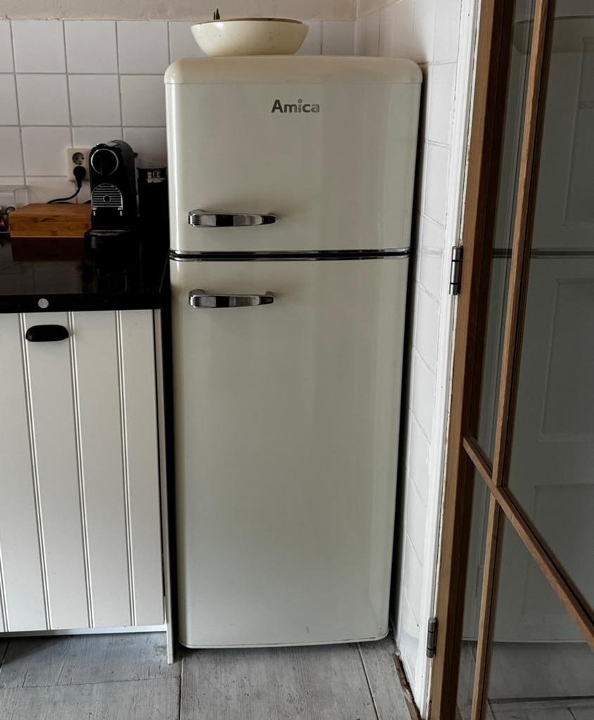 Retro Koelkast Amica Look-a-like Smeg Beige Crème, Witgoed en Apparatuur, Koelkasten en IJskasten, Ophalen, 150 tot 200 liter