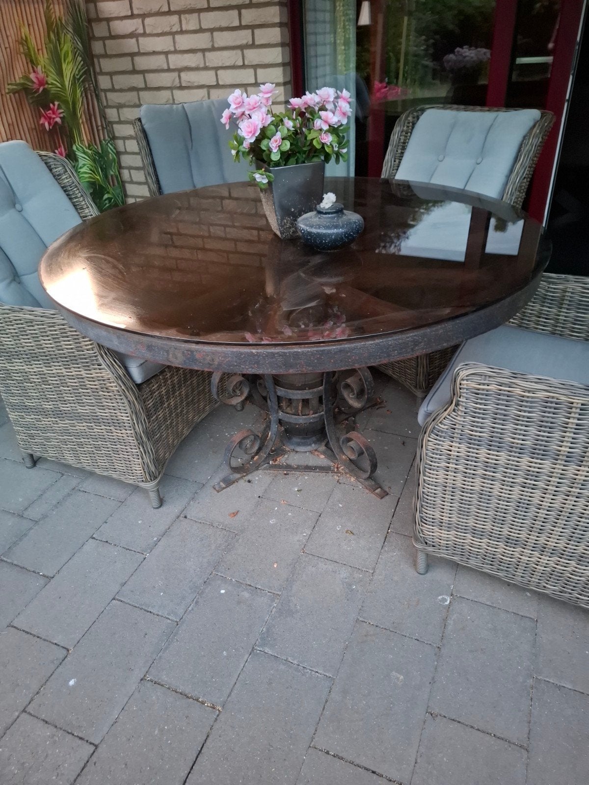 Wagenwiel eettafel rond  132cm, Ophalen, Gebruikt