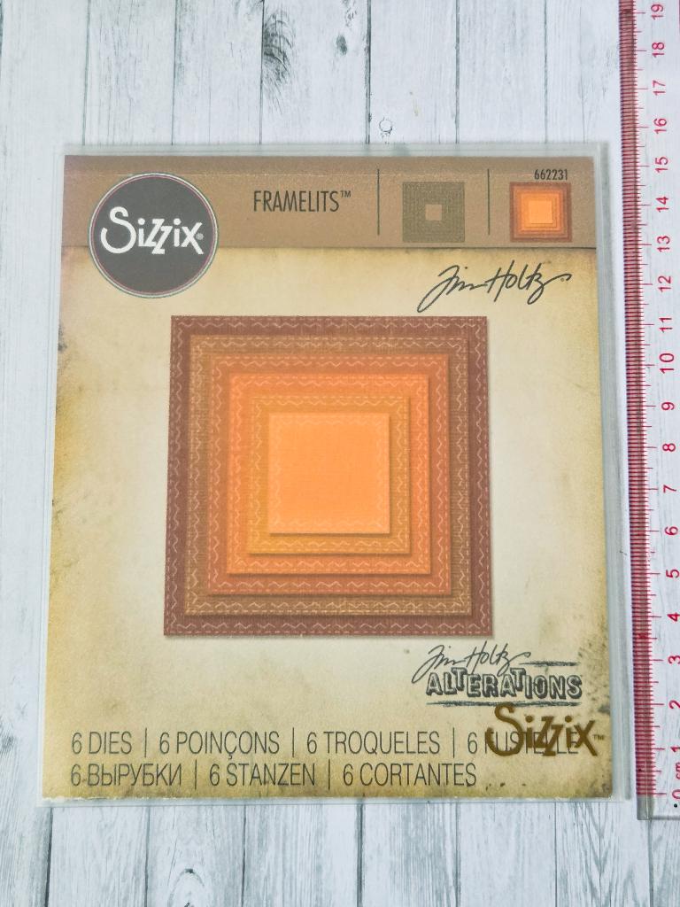 Tim Holtz - Stitched Squares die set, Hobby en Vrije tijd, Scrapbooking, Ophalen of Verzenden, Nieuw, Frame of Mal, Overige merken