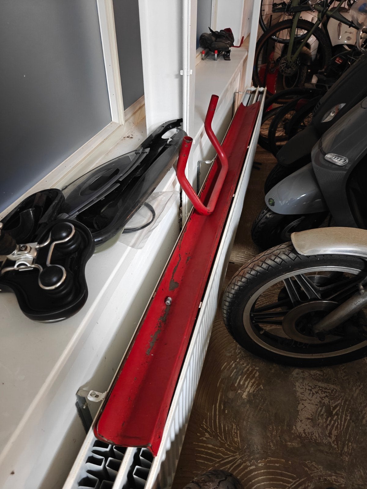 bikelift bike lift zijgoot schroef goot brug heftafel, Ophalen
