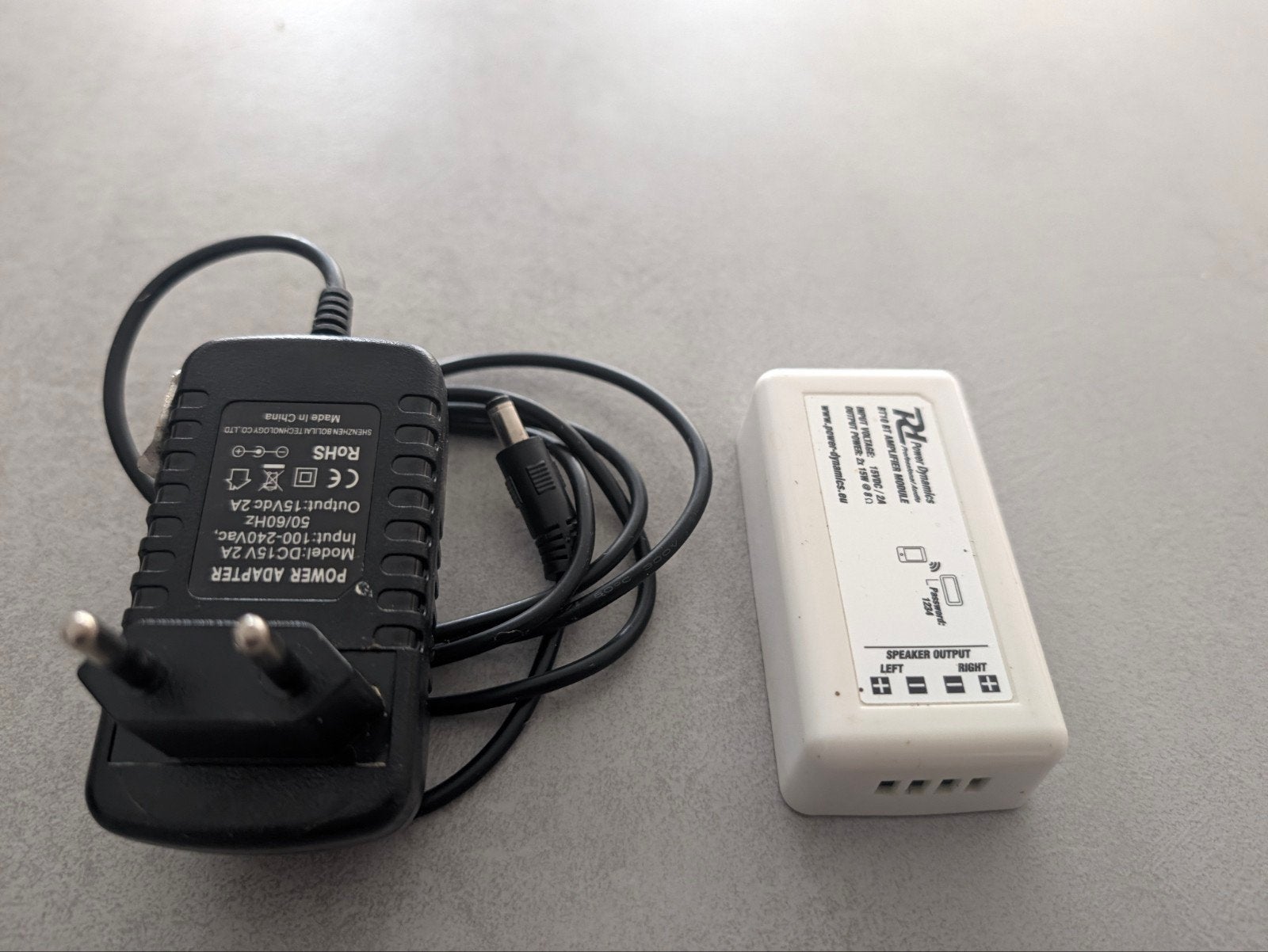 Power Dynamics BT10 Bluetooth versterker 2x15W + adapter, Ophalen of Verzenden, Gebruikt, Minder dan 60 watt, Overige merken