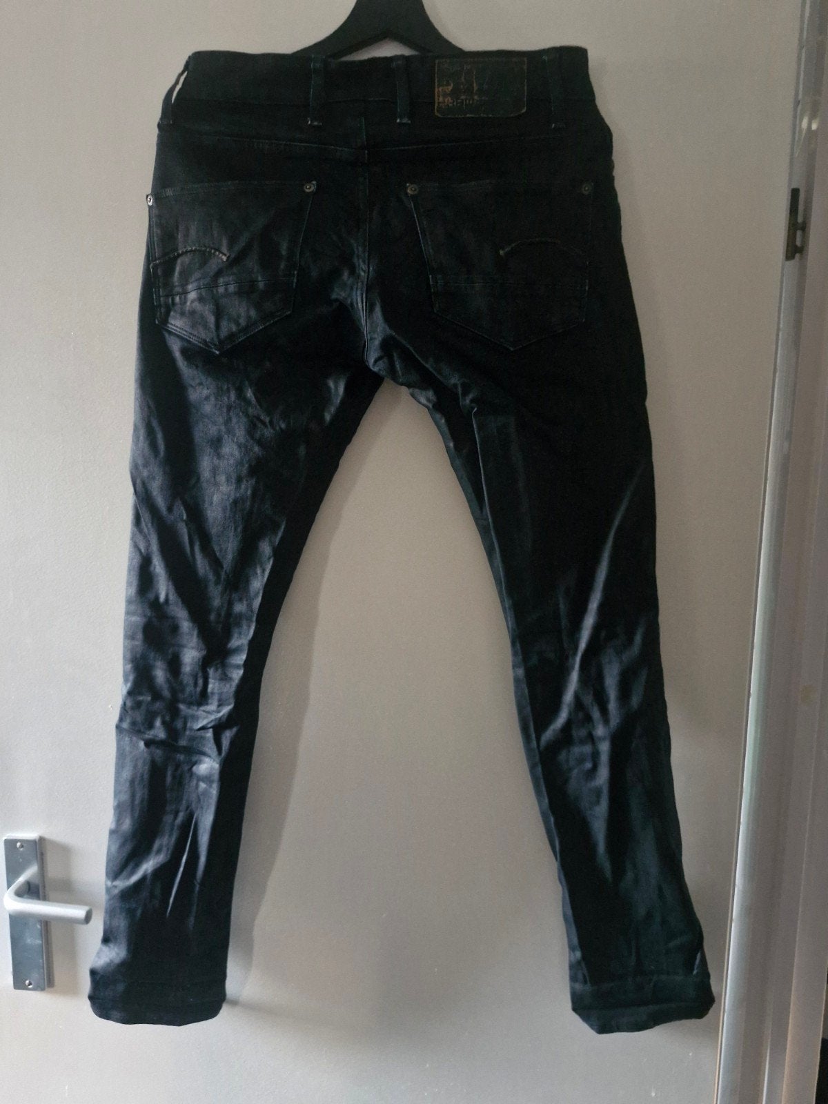 Zwarte nette broek maat 30-32, G-Star Raw, Zwart, Onbekend, W32 (confectie 46) of kleiner
