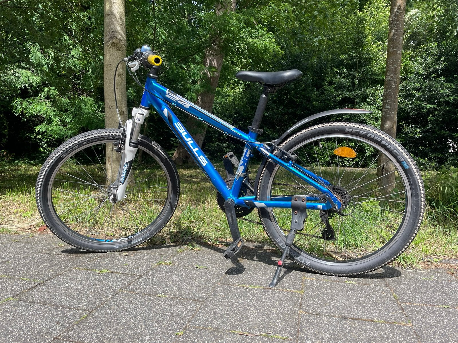 Mooie blauwe Bulls Tokee 3 mountianbike 24”, Fietsen en Brommers, Fietsen | Jongens, Ophalen, Velgrem, Versnellingen, Gebruikt