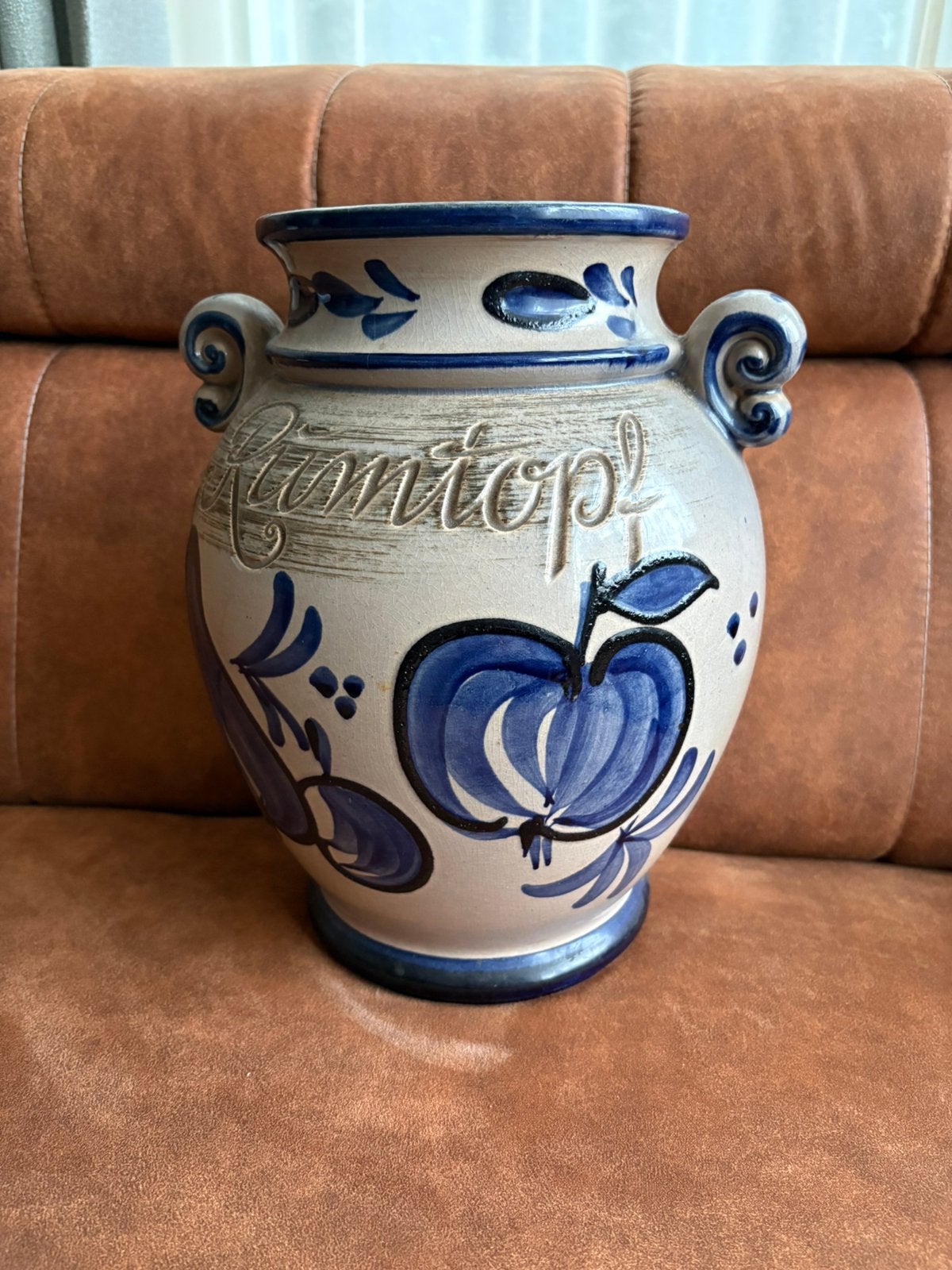 Rumtopf pot zonder deksel, Ophalen