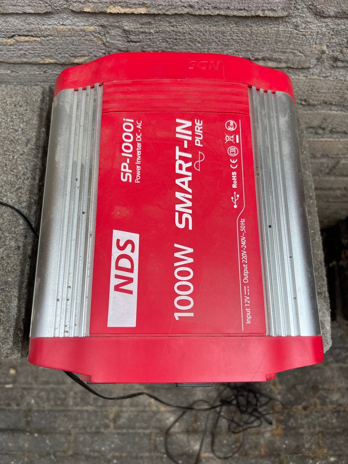NDS 1000W Smart-In Pure Sinus Omvormer met Afstandsbediening, Ophalen, Gebruikt