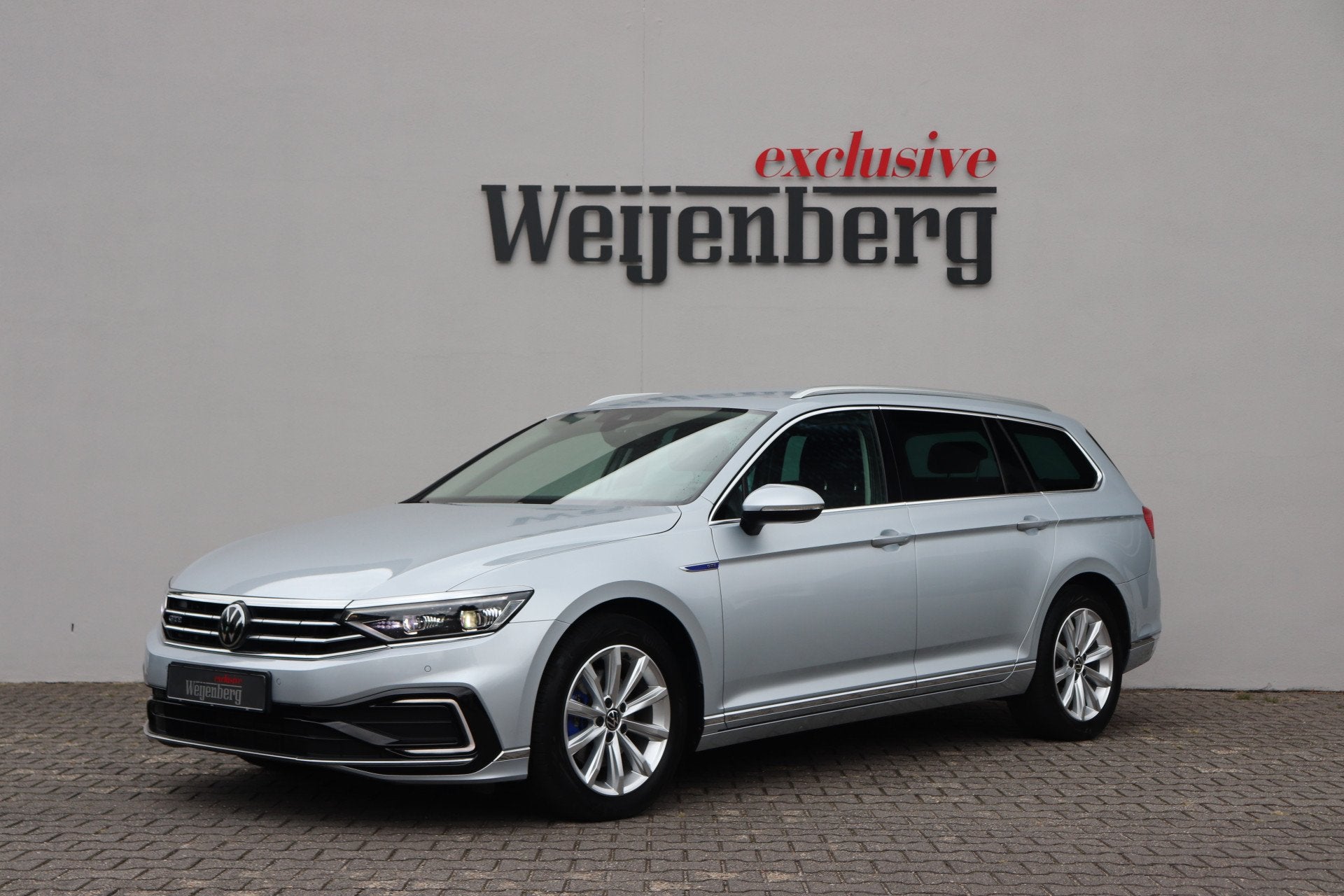 Volkswagen Passat 1.4 TSI PHEV GTE IQ LED Trekhaak Virtual L, 12 maanden, Zwart, 4 cilinders, Hybride Elektrisch/Benzine