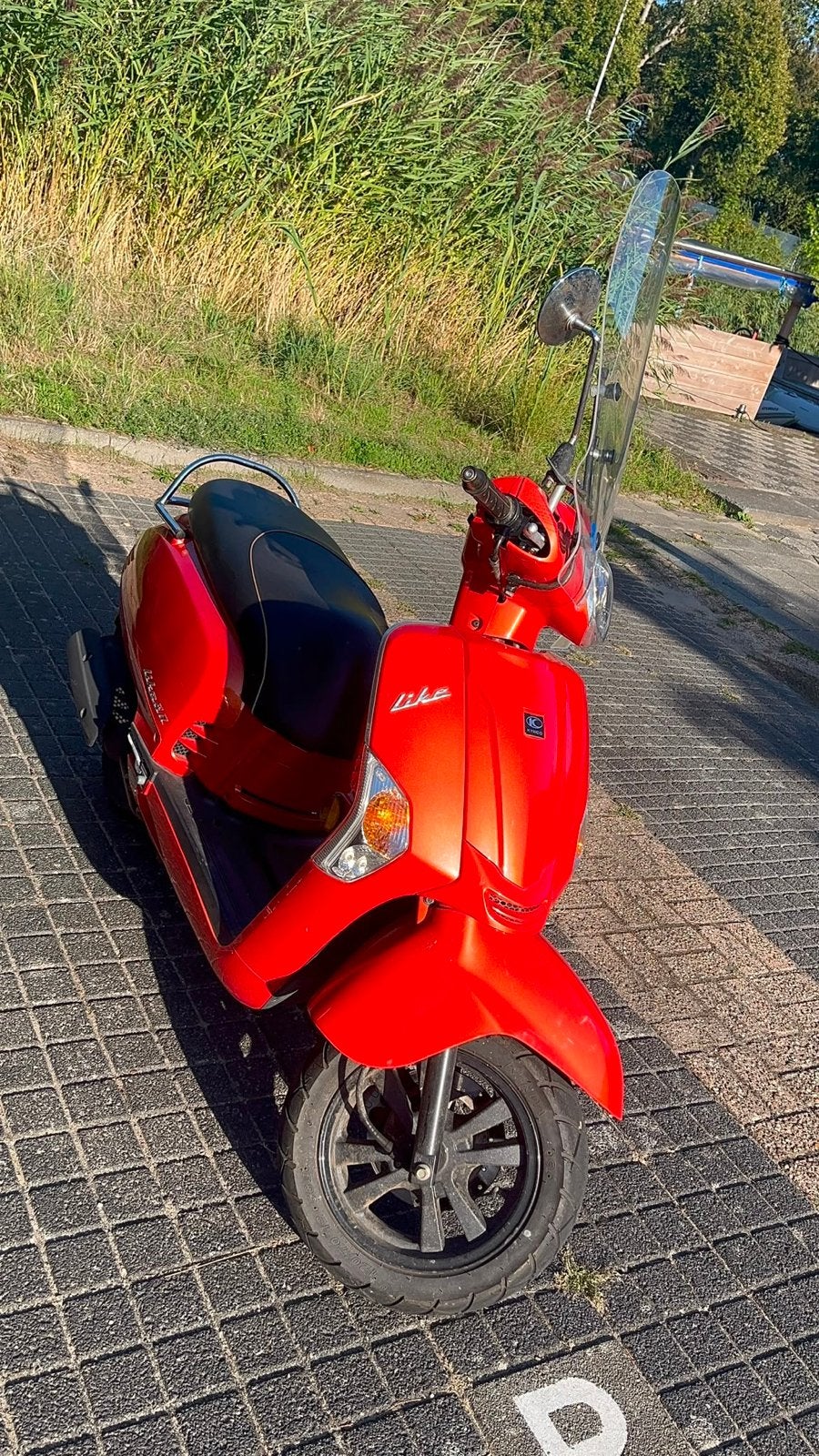 Kymco Like Scooter - oranje - Bouwjaar 2017 - Blauwe plaat, Fietsen en Brommers, Ophalen, Gebruikt, Maximaal 45 km/u, Like
