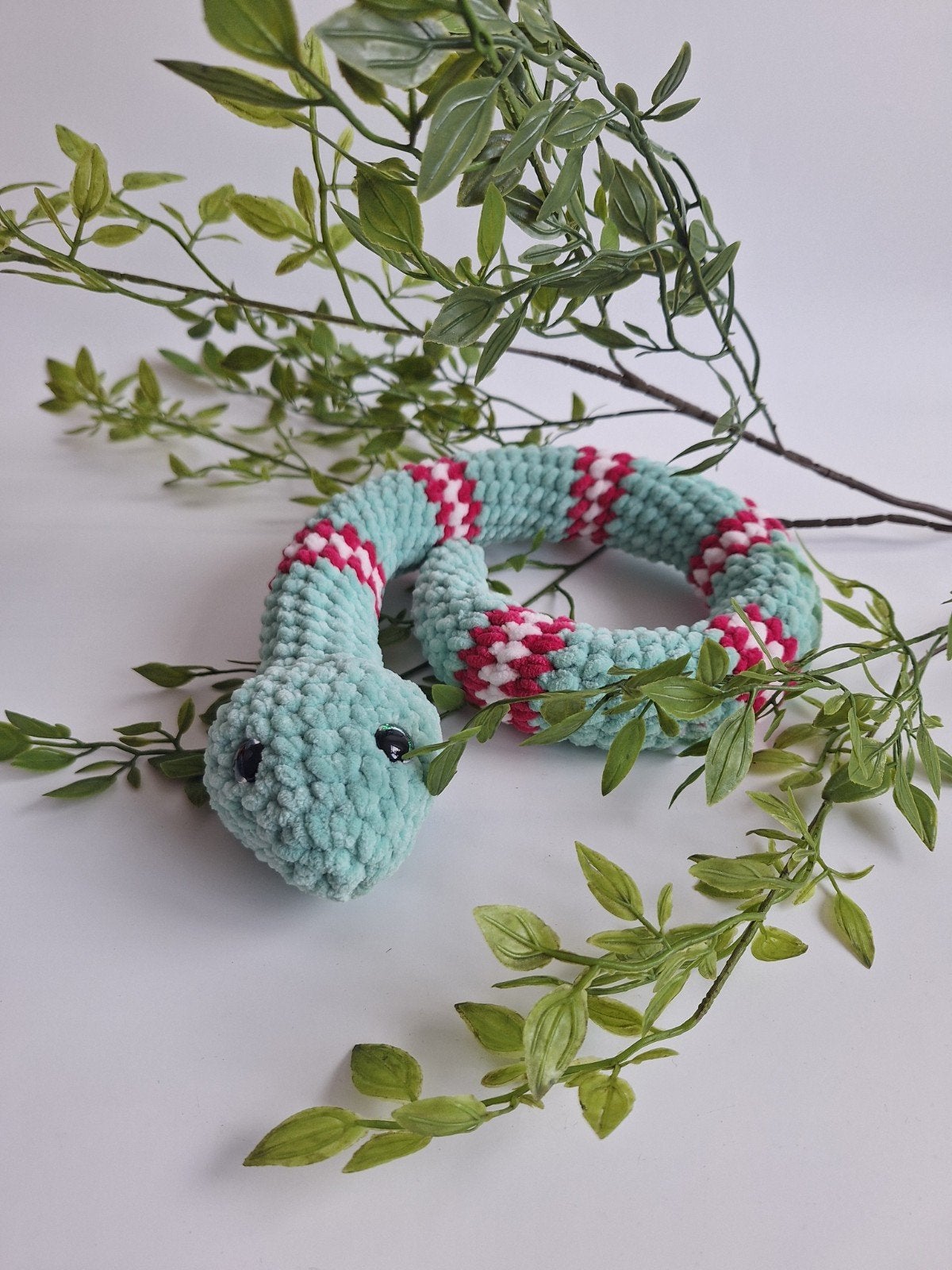 Gehaakte knuffel slang mintgroen knalroze lichtroze, Groen, Handgemaakt, Overige typen, Nieuw