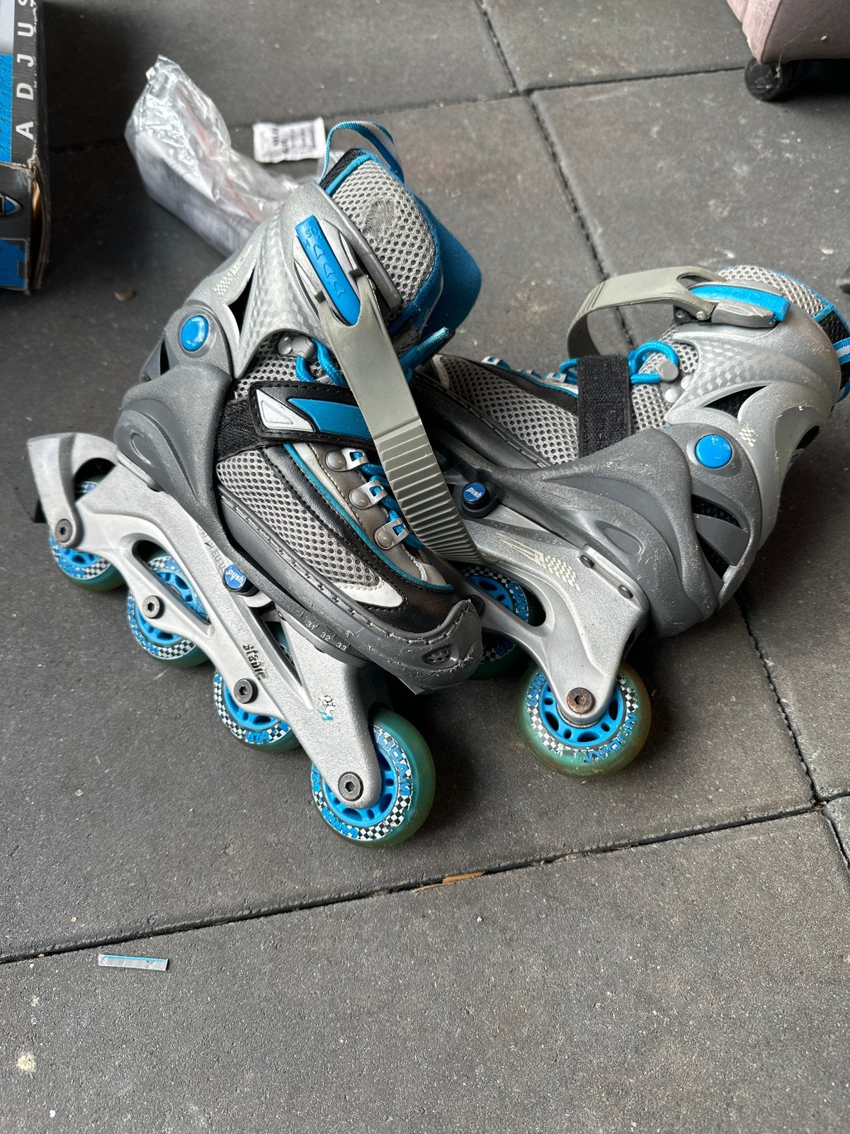 Nijdam Inline Skates - Verstelbaar (Maat 30-33), Ophalen, Verstelbaar, Gebruikt, Kinderen