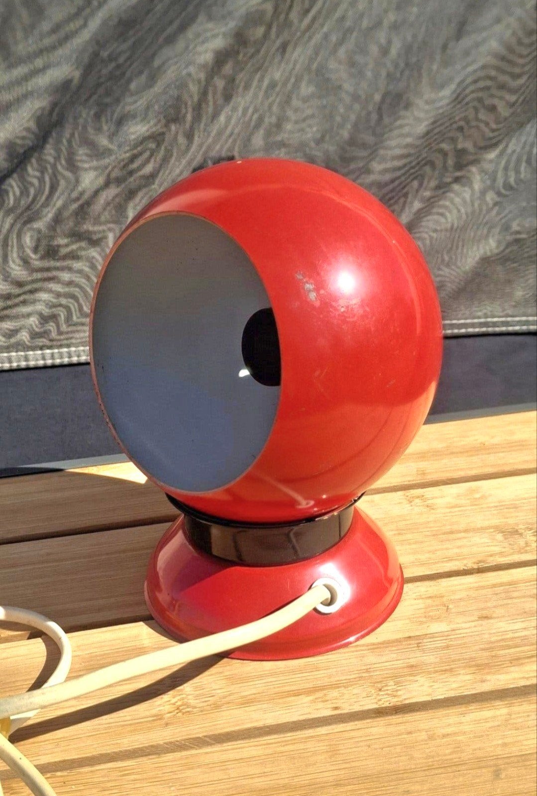 Rode vintage Hamalux Eyeball magneetlamp. Denemarken., Ophalen of Verzenden