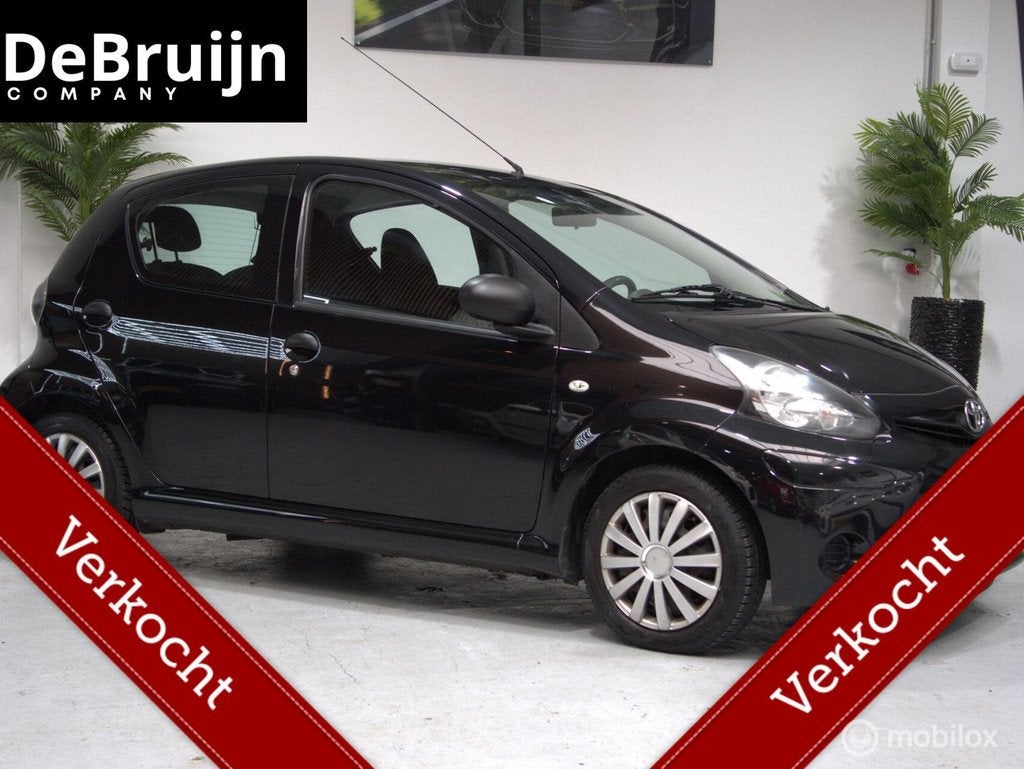 Toyota Aygo 1.0 VVT-i Now | Airco | Zuinig | APK | Garantie, Auto's, Toyota, Bedrijf, Te koop, Aygo, ABS, Airbags, Airconditioning