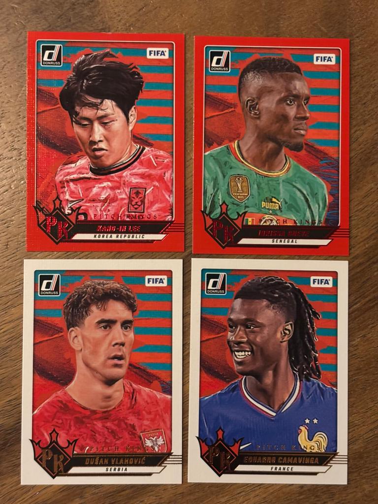 FIFA Donruss Pitch Kings Voetbal Kaarten - Set van 4, Ophalen of Verzenden, Zo goed als nieuw, Buitenlandse clubs, Spelerskaart