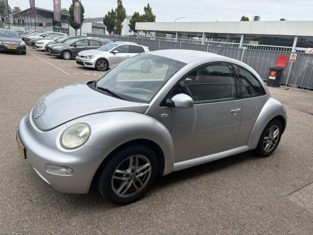 Volkswagen New Beetle 1.6 NAP *NIEUWE APK * (bj 2001), foto 4