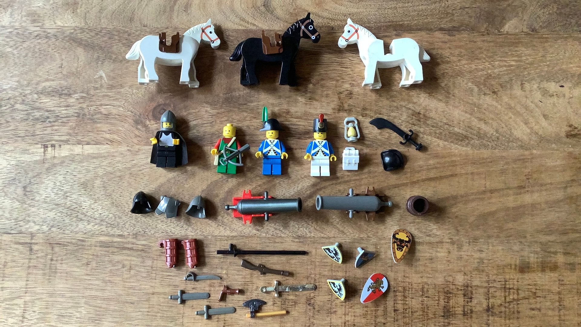 Lego vintage forestman soldaat ridder kanon schild zwaard, Ophalen, Gebruikt, Lego