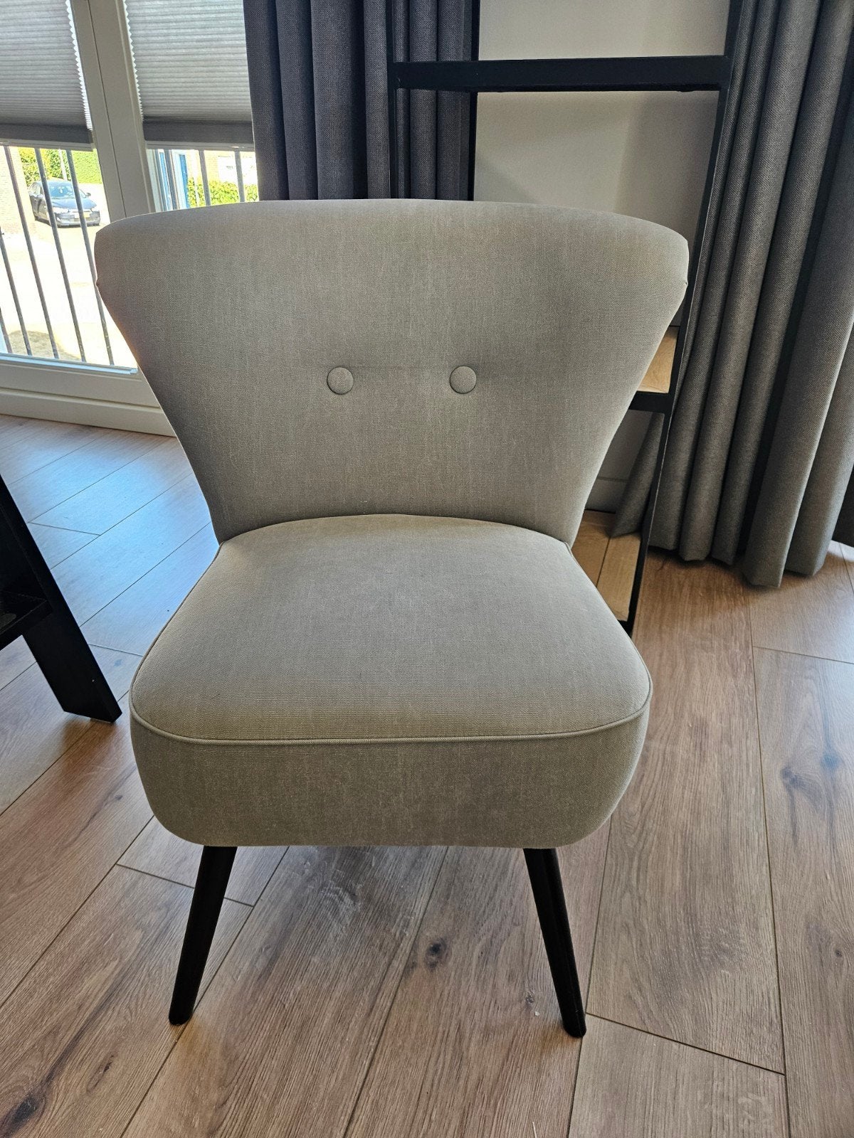 VT wonen stoeltje/ fauteuil/ grijs, Ophalen, Modern, Comfortabel, Gebruikt, Eén