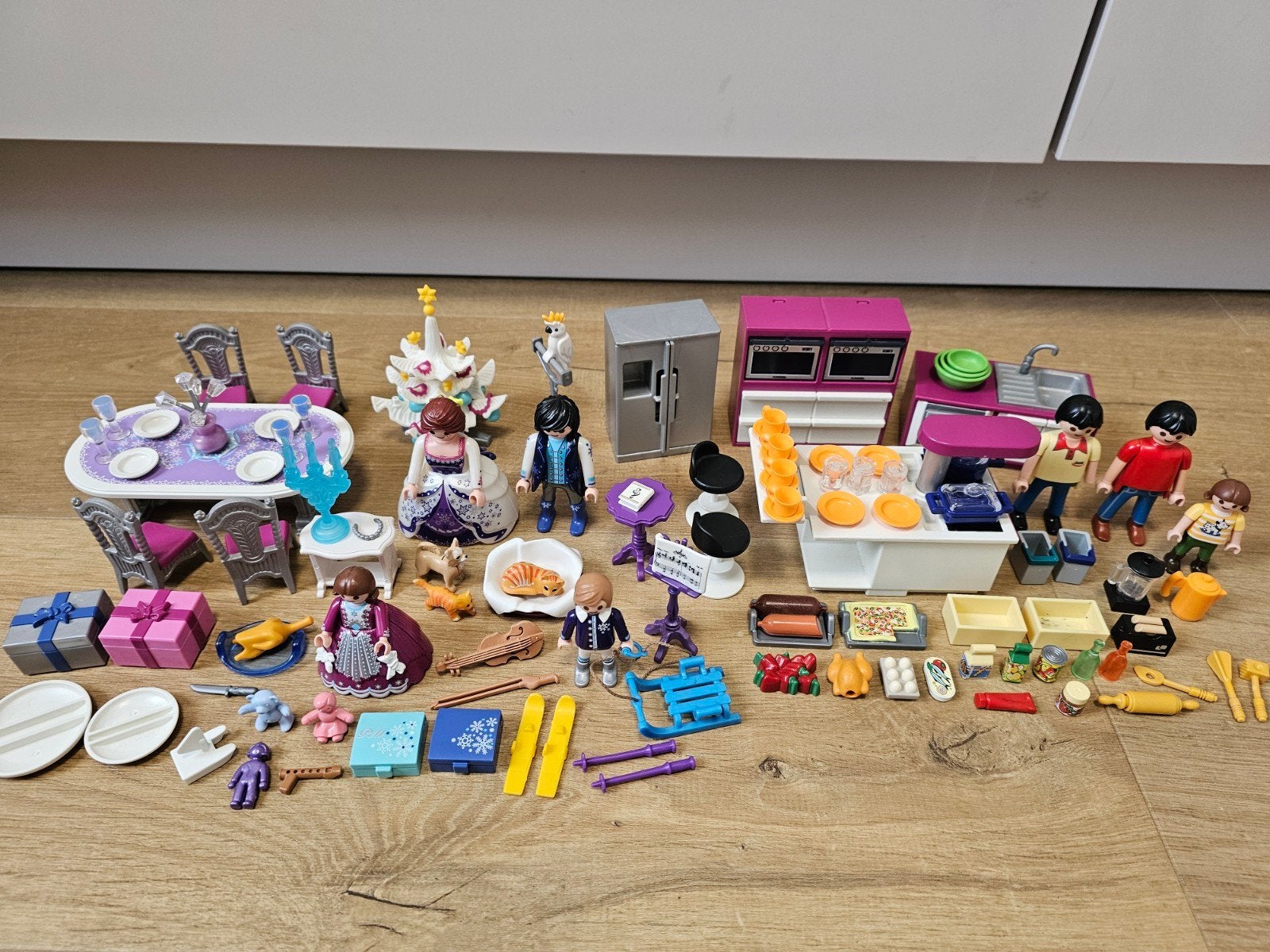 Playmobil 5582 keuken met kookeiland en 9485 kerstfeest, Ophalen of Verzenden, Zo goed als nieuw