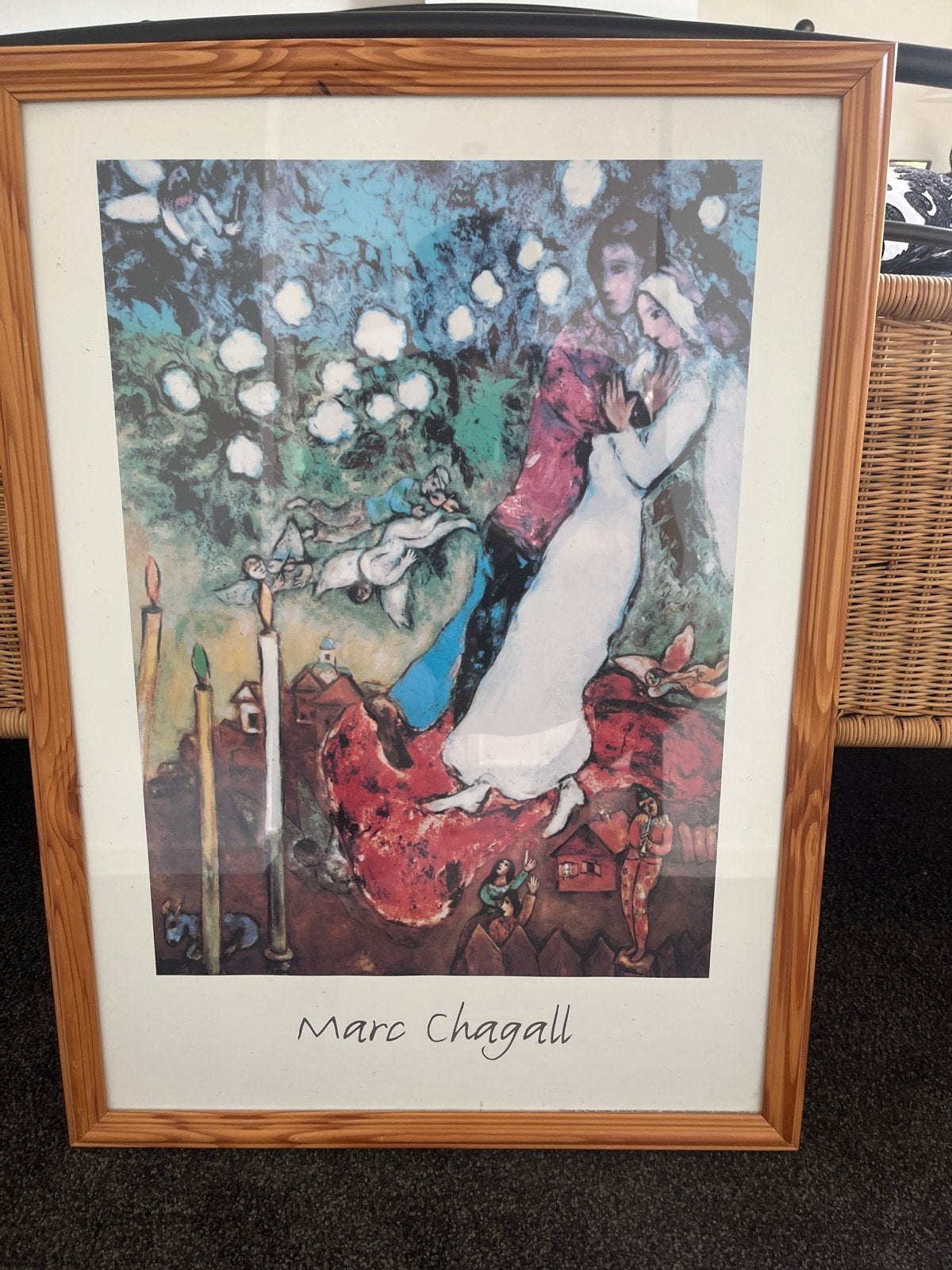Marc Chagall - Geliefden en Bloemen (ingelijst), Ophalen, Figuren, Papier/karton, Achter glas
