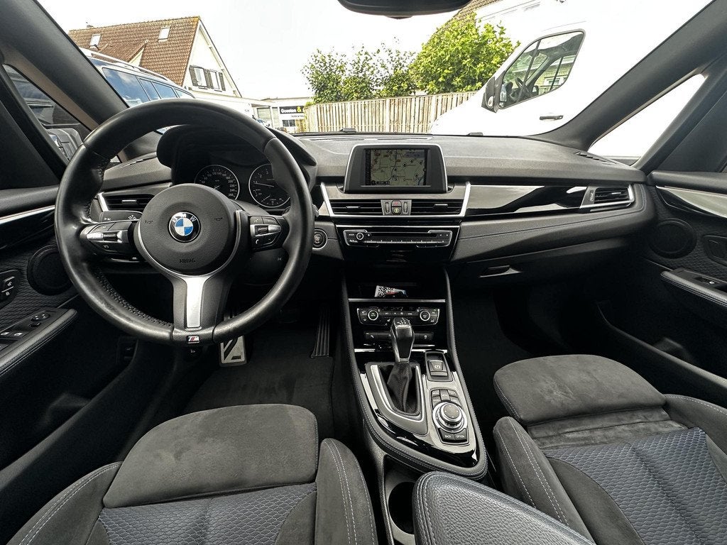 BMW 2-serie Active Tourer 220i M Sport, Auto's, BMW, 1998 cc, 730 kg, Euro 6, Alcantara