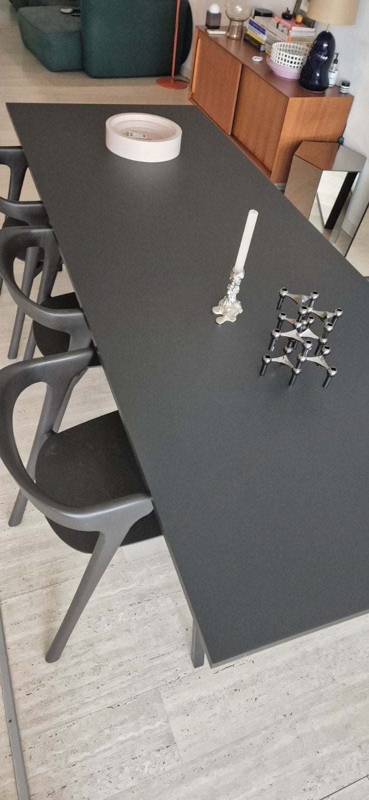 HAY Loop Stand tafel met zwart linoleum blad, 200 cm of meer, 50 tot 100 cm, Zo goed als nieuw, Vijf personen of meer