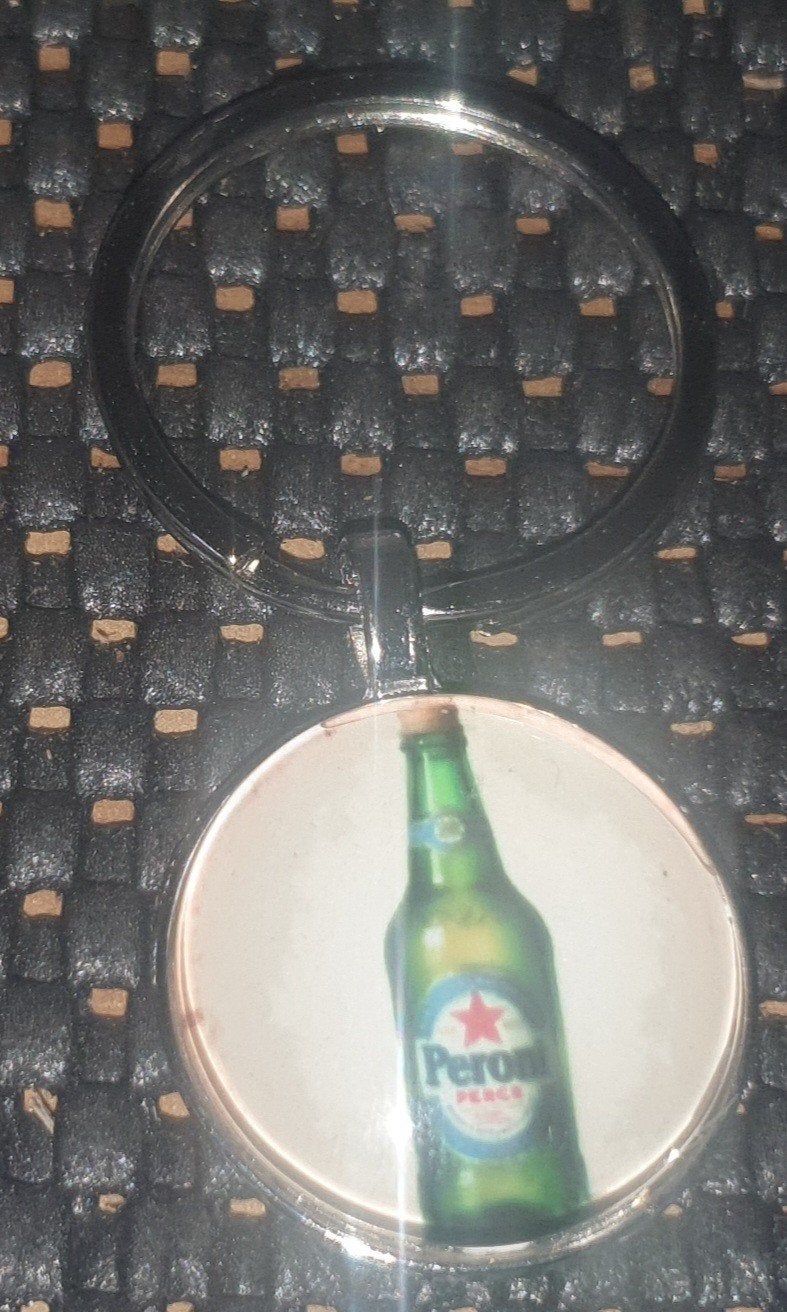 Sleutelhanger Peroni bierflesje, Ophalen of Verzenden, Nieuw, Overige merken