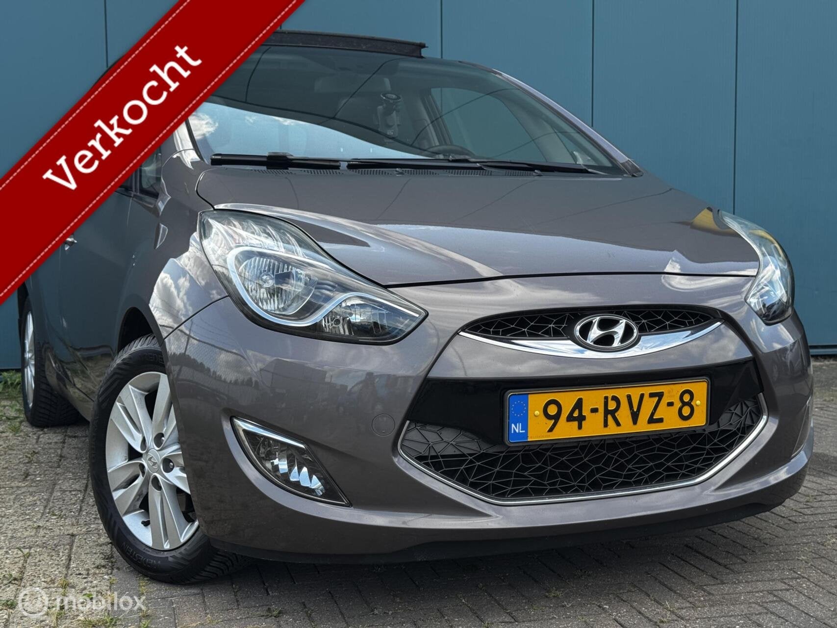 Hyundai ix20 1.6i i-Catcher Automaat Climate Control Panoram, Auto's, Euro 5, 1591 cc, 4 cilinders, Bruin