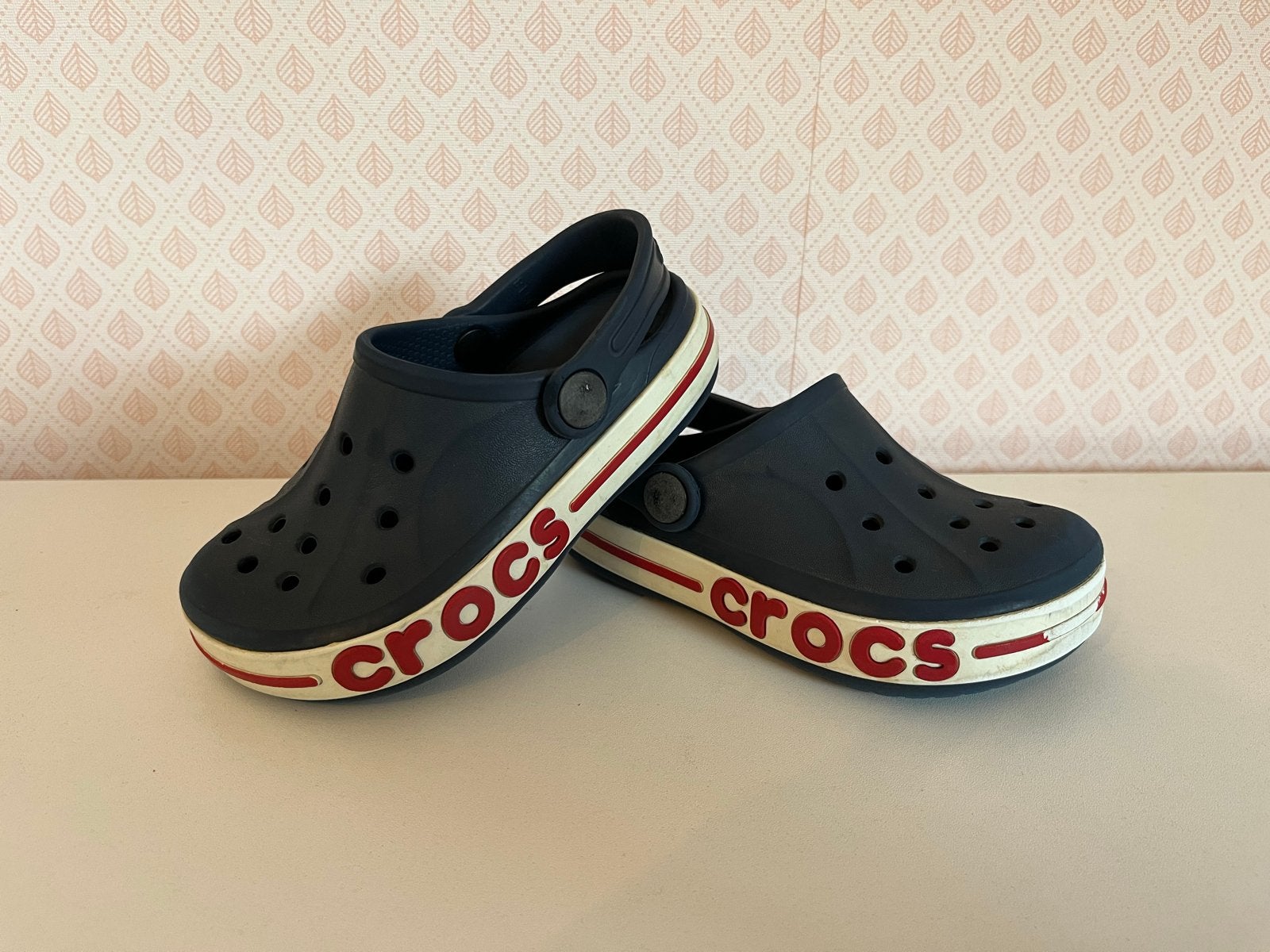 Crocs C10 (maat 27/28) - Comfortabele kinderschoenen, Jongen of Meisje, Schoenen, Ophalen of Verzenden, Zo goed als nieuw