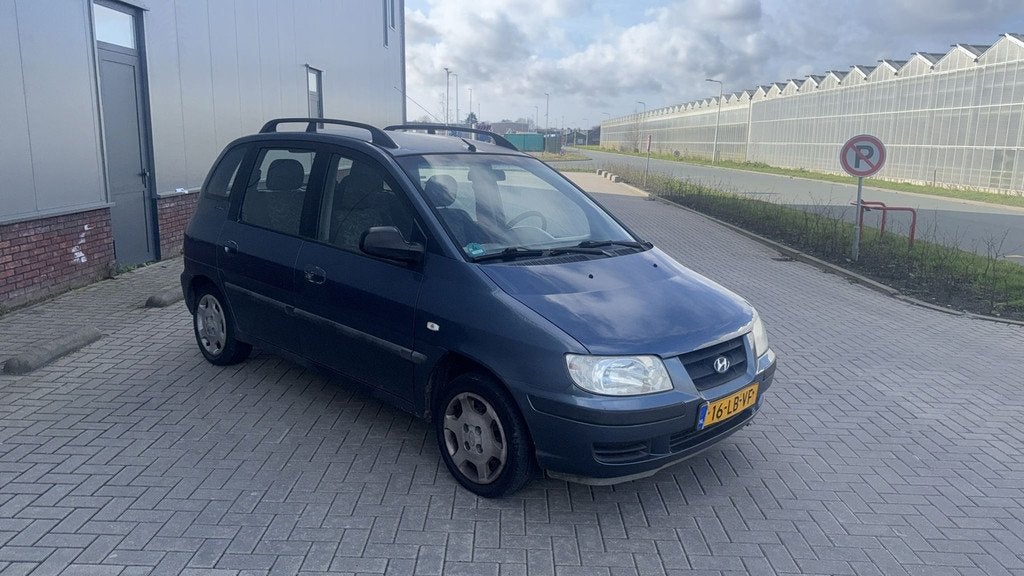 Hyundai Matrix 1.6i Grijs 2002, Auto's, Hyundai, Matrix, Elektrische ramen, Gebruikt, 1599 cc
