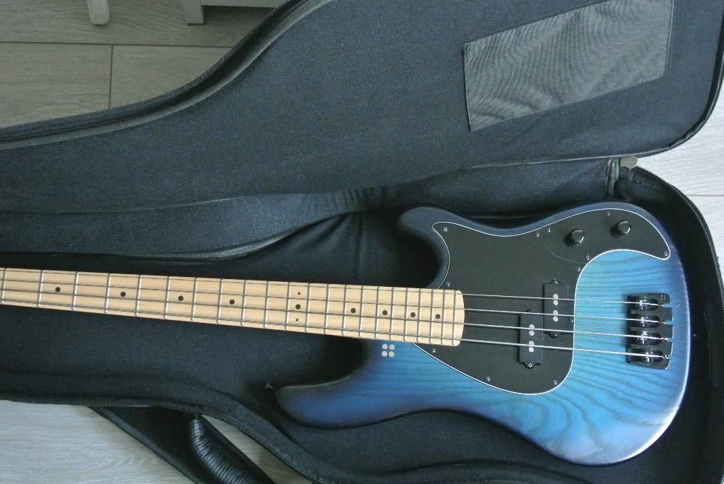 Sandberg California “Lionel” VS short-scale BB, Muziek en Instrumenten, Ophalen, Zo goed als nieuw, Elektrisch