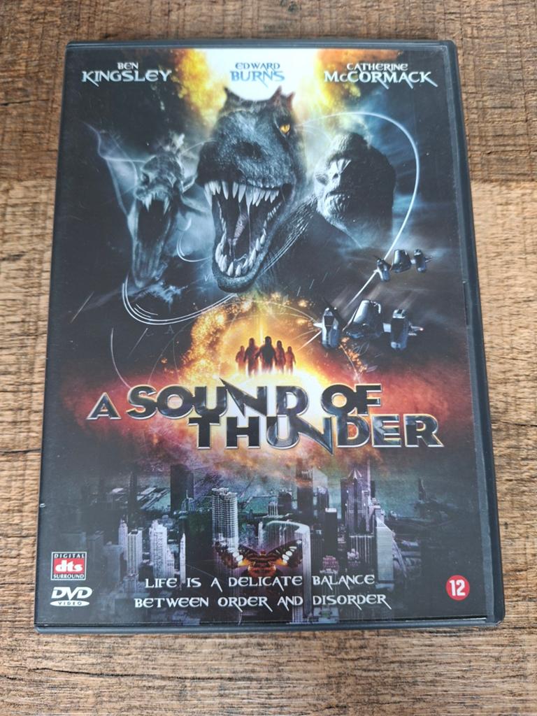 A Sound of Thunder DVD - Ben Kingsley, Vanaf 12 jaar, Ophalen of Verzenden, Gebruikt
