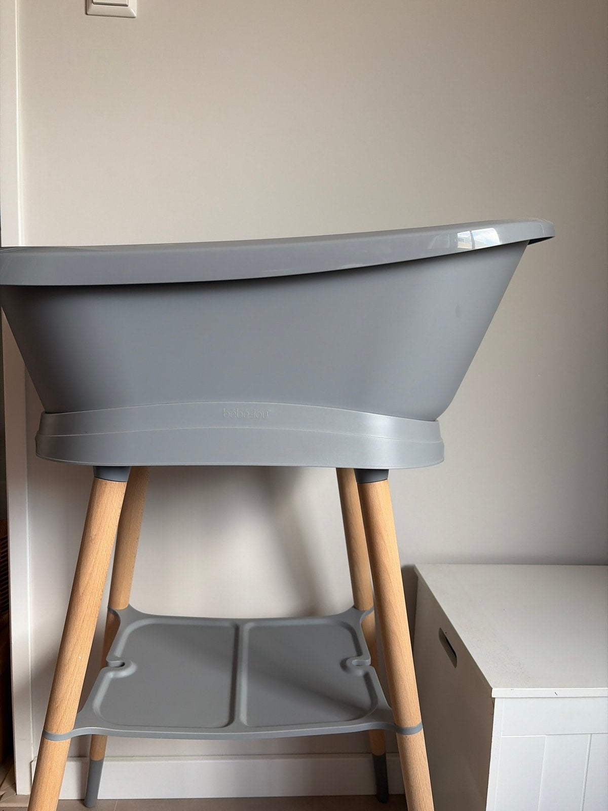 Bébé-jou badje met standaard en ingebouwde thermometer, Kinderen en Baby's, Ophalen, Zo goed als nieuw, Badje, Bébé-jou