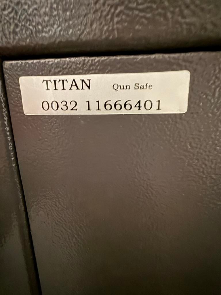 Wapenkluis Titan Qun Safe - Veilig en Betrouwbaar, Ophalen, Zo goed als nieuw, Brandkast