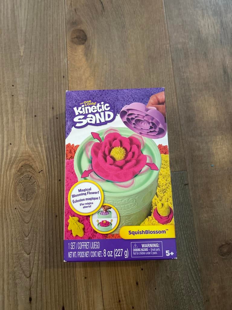 Kinetic Sand SquishBlossom, Kinderen en Baby's, Speelgoed | Educatief en Creatief, Ophalen of Verzenden, Nieuw, Knutselen
