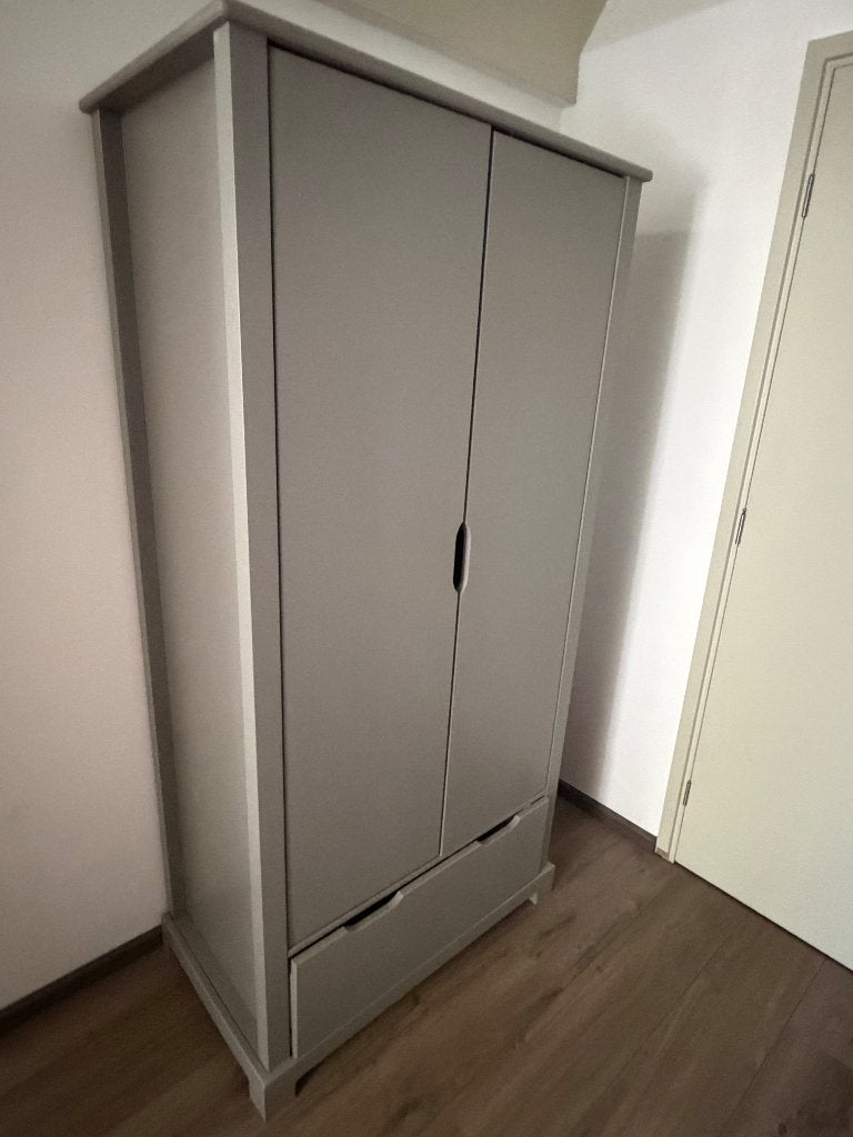 Petite Amelié Nuit kledingkast, Kinderen en Baby's, Kinderkamer | Commodes en Kasten, Gebruikt, Kast, 50 tot 70 cm, 105 cm of meer
