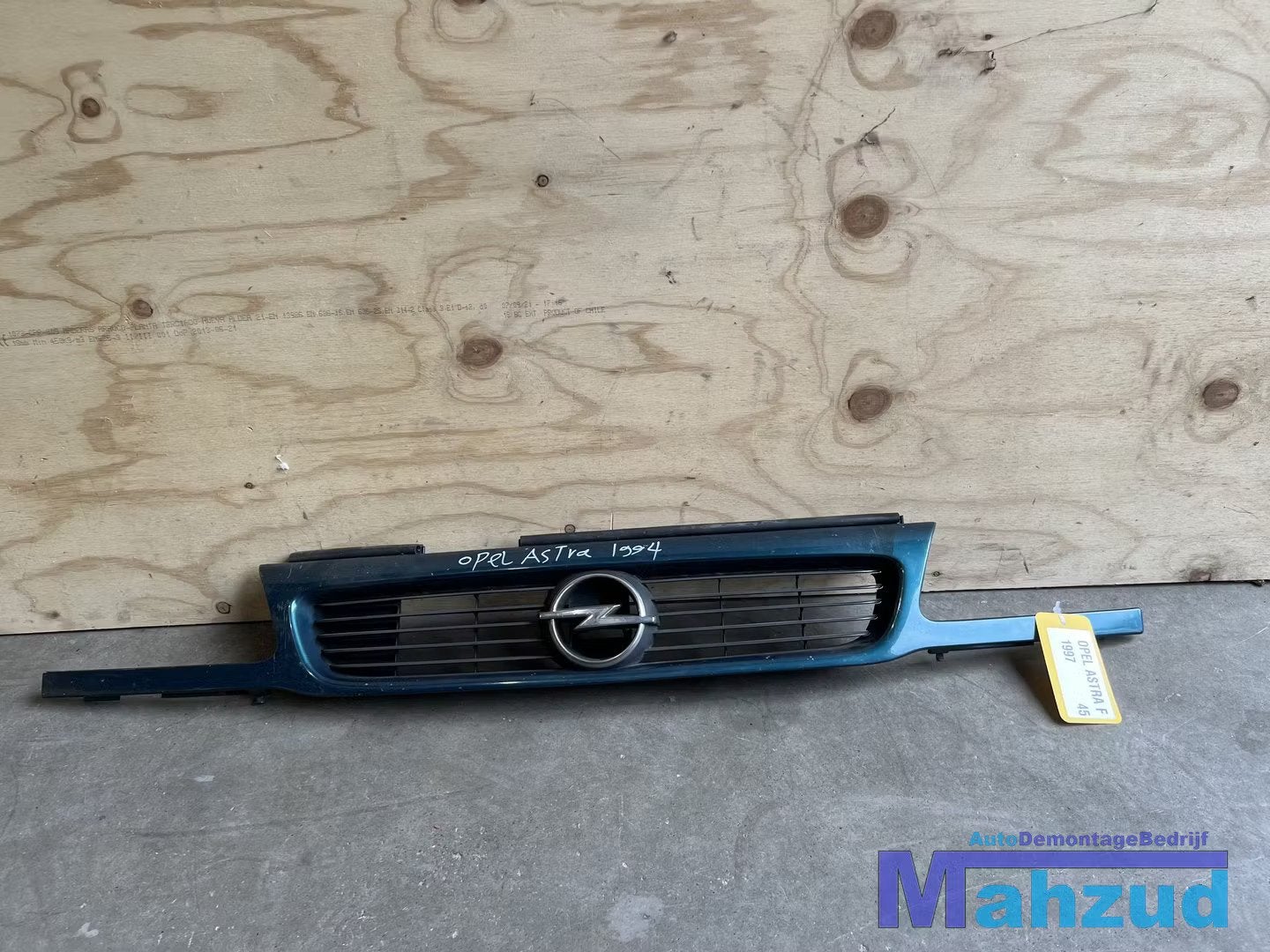 opel astra F Groen grille 1991-1999, Gebruikt, Opel Automobile GmbH, Ophalen of Verzenden, Kontakt@opel-infoservice.de