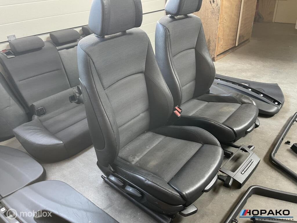 BMW E91 3 serie Interieur zwart half leder VERWARMD, Auto-onderdelen, Gebruikt, Einsteinlaan 5 rijswijk, Bmw, Ophalen of Verzenden