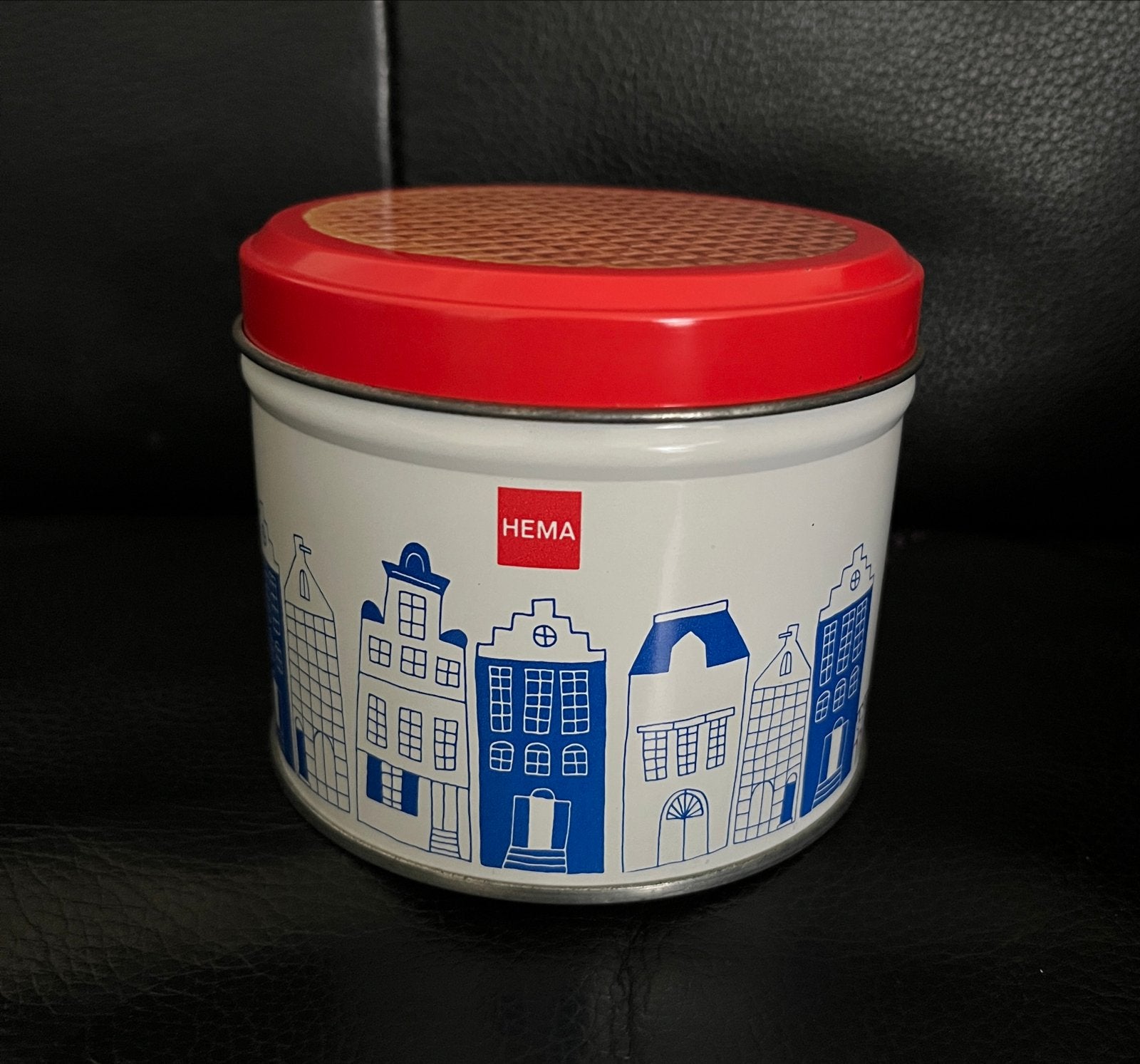 Hema Stroopwafel Blik met Hollandse huisjes, Ophalen of Verzenden, Zo goed als nieuw, Koek(jes), Overige merken
