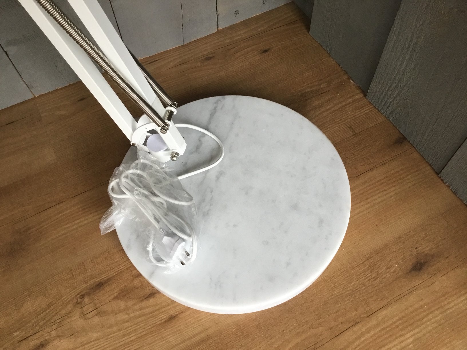 Vloerlamp met marmer voet wit verstelbaar- light & living, Ophalen, Nieuw