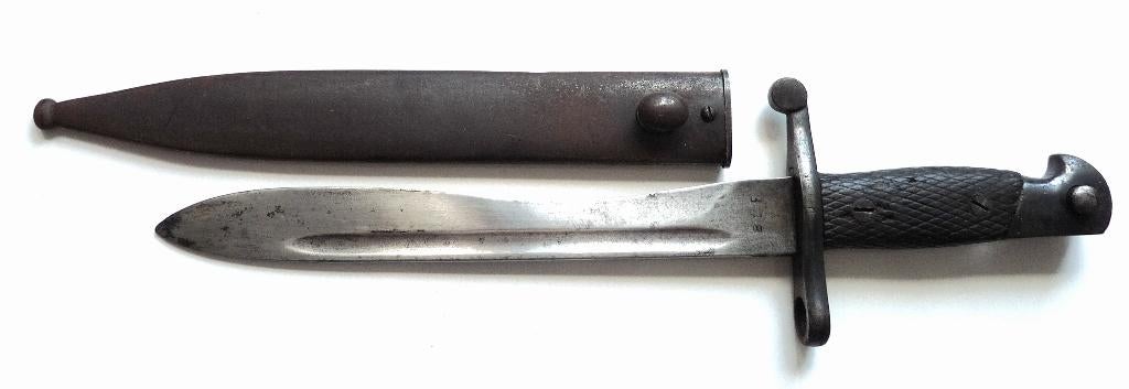 Te koop aangeboden: Spaanse M1941 Bajonet met schede., Verzenden, Landmacht, Overige gebieden, Mes of Dolk