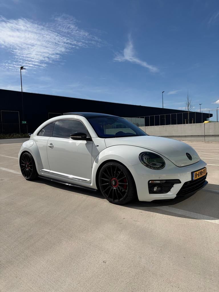 Volkswagen Beetle (Kever) 2.0 TSI R-line 340PK/480Nm, 4 cilinders, 1984 cc, 4 stoelen, Handgeschakeld