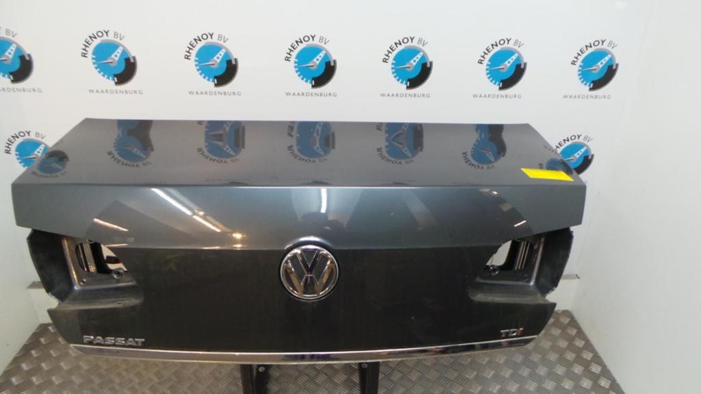 VOLKSWAGEN PASSAT ACHTERKLEP 2011, Ophalen of Verzenden, Gebruikt, ARN erkend