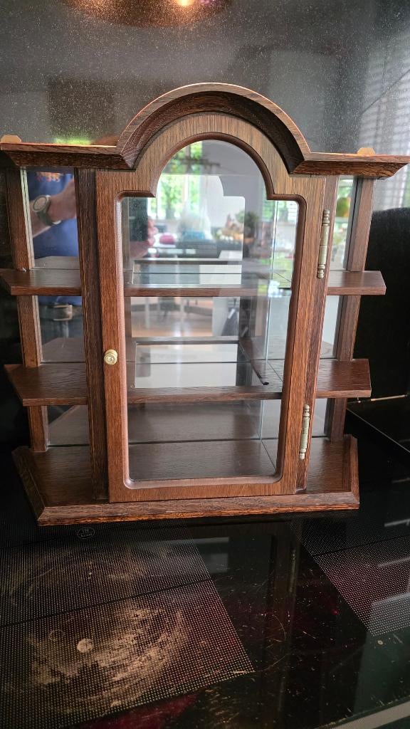 Klassiek houten vitrinekastje, Huis en Inrichting, Kasten | Vitrinekasten, Gebruikt, Minder dan 100 cm, Minder dan 50 cm, Minder dan 25 cm