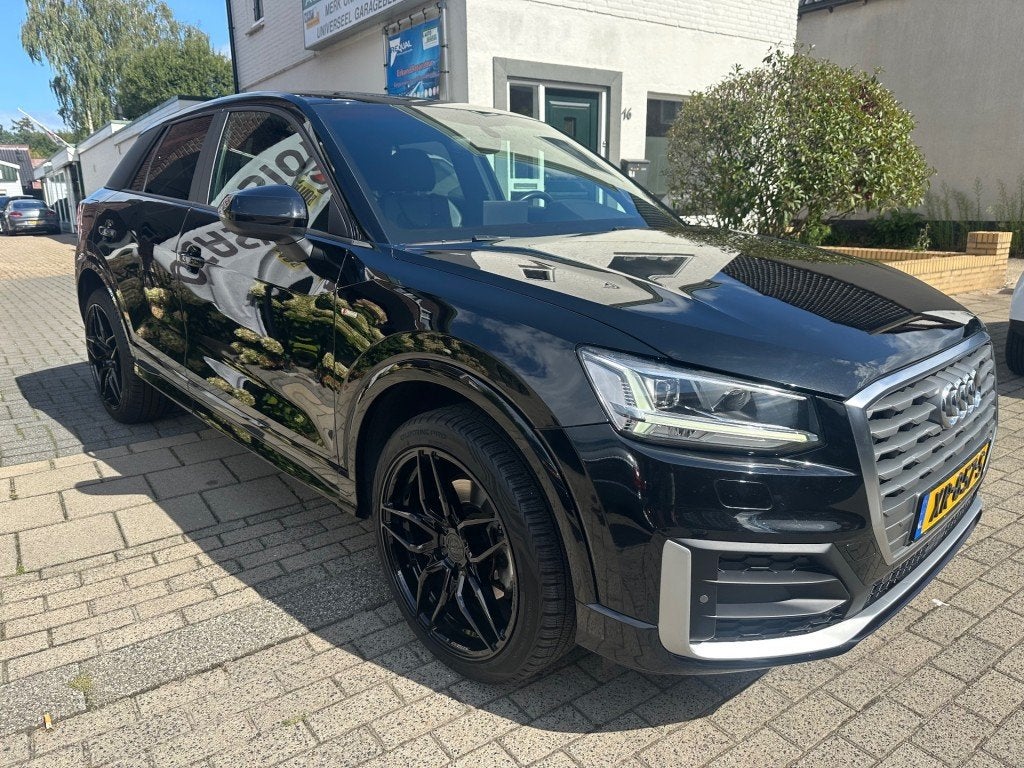 Audi Q2 1.4 TFSI COD S-LINE AUTOMAAT, Auto's, Gebruikt, 4 cilinders, Zwart, Origineel Nederlands